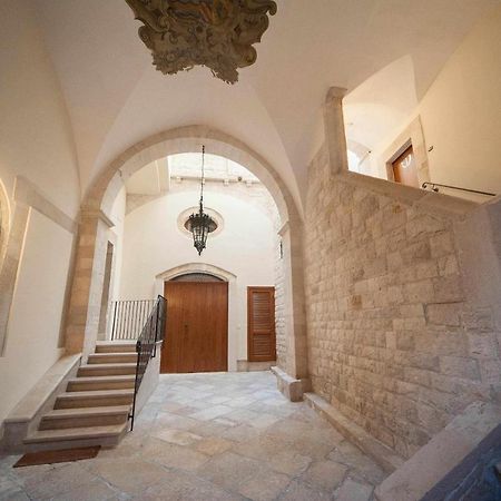 Antica Dimora Luxury Rooms Barletta Exterior foto